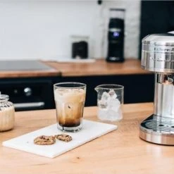 KitchenAid Halbautomatische Espressomaschine ARTISAN In Edelstahl -KitchenAid Geschäft 026A0209