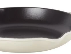 Le Creuset Brat- Und Servierpfanne Signature In Meringue 23 Cm / 17,5 Cm -KitchenAid Geschäft 20182267160422 00001