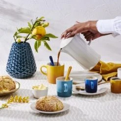 Le Creuset Becher 4er-Set 200 Ml, Riviera 8 Le Creuset Becher 4er-Set 200 Ml, Riviera -KitchenAid Geschäft 89113351219030 89113201219030 89113101219030 89244101219130 89109101219030 89066001219030 89225171219030 89198161219030 LS00014