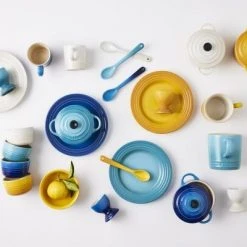 Le Creuset Teller 4er-Set 17 Cm, Riviera 9 Le Creuset Teller 4er-Set 17 Cm, Riviera -KitchenAid Geschäft 89113351219030 89113201219030 89113101219030 89244101219130 89109101219030 89066001219030 89225171219030 89198161219030 LS00022 1