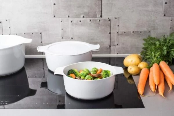 Eschenbach Topf Mit Deckel Cook & Serve In Weiß 20 Cm / 2 Liter 7 Eschenbach Topf Mit Deckel Cook & Serve In Weiß 20 Cm / 2 Liter – Bild 5