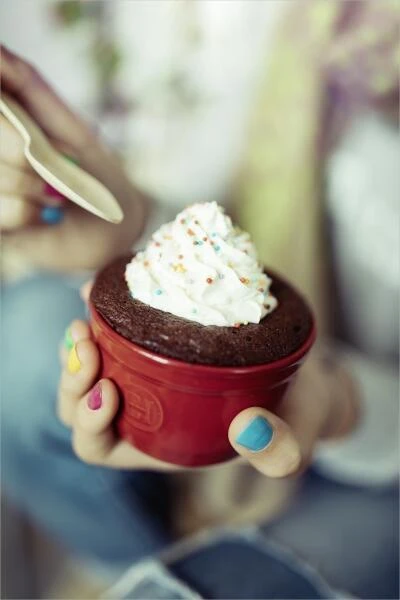 Emile Henry Töpfchen Nr. 9 In Granatapfel, 2er Set 5 Emile Henry Töpfchen Nr. 9 In Granatapfel, 2er Set – Bild 3