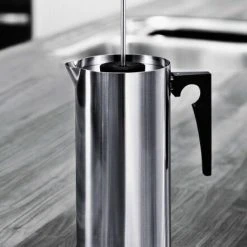 Stelton Kaffeezubereiter AJ 8 Tassen -KitchenAid Geschäft LS 01 3 3 ashx l