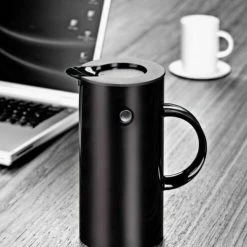 Stelton Isolierkanne EM77 0,5 L In Schwarz -KitchenAid Geschäft LS 935 ashx l