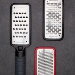 Microplane 2-Wege-Reibe Home In Schwarz -KitchenAid Geschäft MP Home Series Fine group neu 4 l