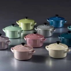 Le Creuset Mini Cocotte In Chiffon Pink Metallic -KitchenAid Geschäft Metallics LS09