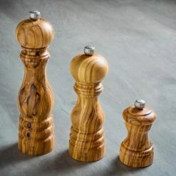 PEUGEOT Salzmühle Paris Aus Olivenholz 18 Cm -KitchenAid Geschäft PARIS BISTRO Olivier ambiance