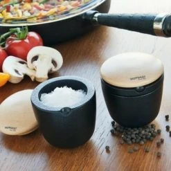 Skeppshult Salzbehälter Swing In Walnuss -KitchenAid Geschäft Skeppshult Salzbehaelter Pfe l