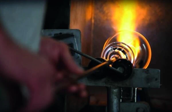 Zieher Weingläser Balanced Vision, 2er-Set 8 Zieher Weingläser Balanced Vision, 2er-Set – Bild 6