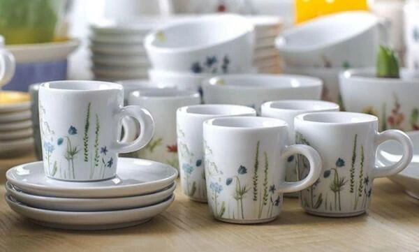 Kahla Magic Grip Wildblume Espresso-Obertasse 0,09 L, Blau-rot 7 Kahla Magic Grip Wildblume Espresso-Obertasse 0,09 L, Blau-rot – Bild 5